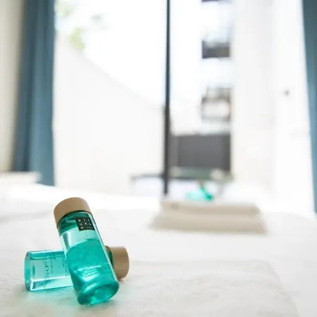 Beautiful Renovated In An Authentic Building